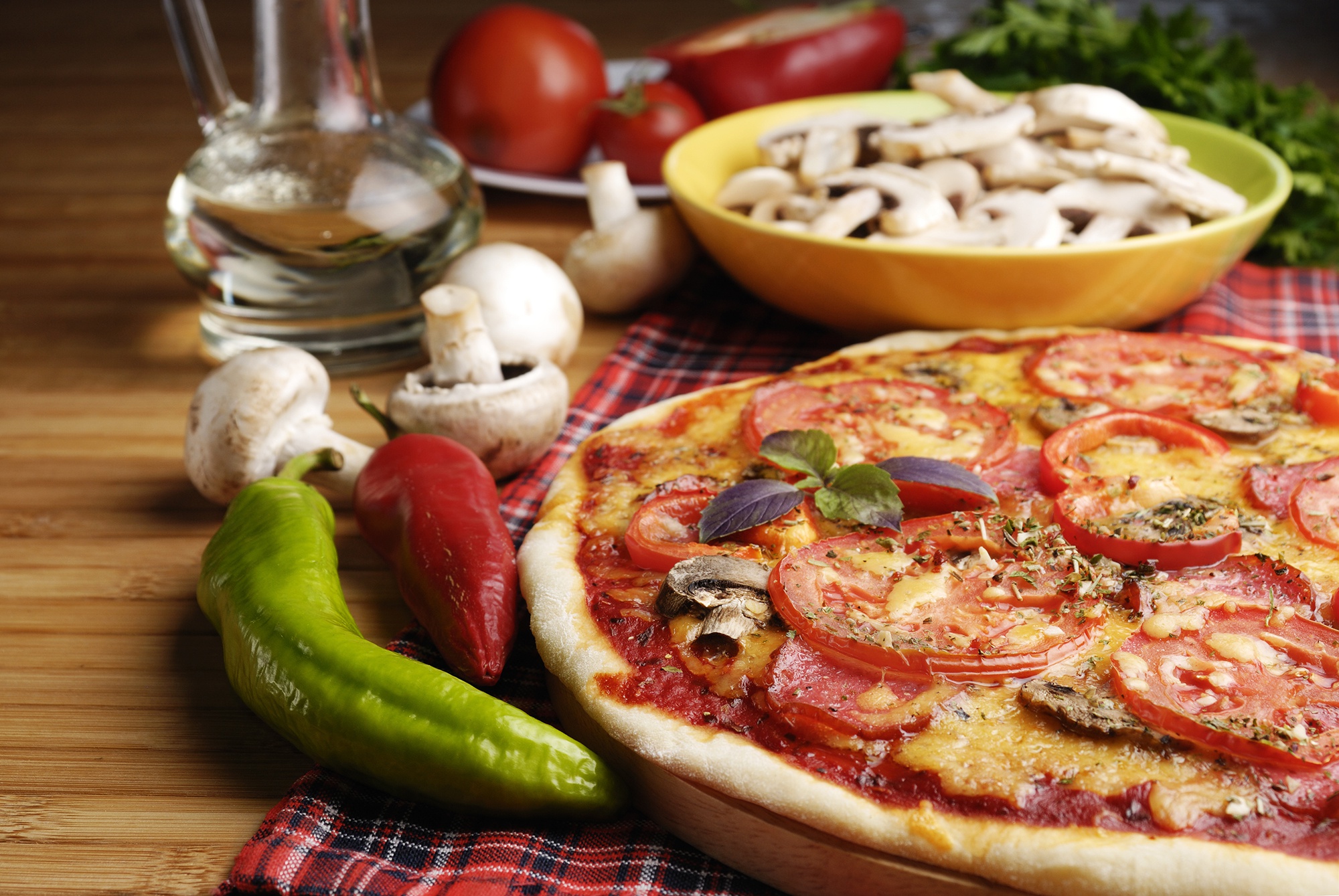 Кухня еда. Итальянская кухня. Национальные блюда Италии. Традиционная итальянская кухня. Итальянская кухня традиционные блюда.