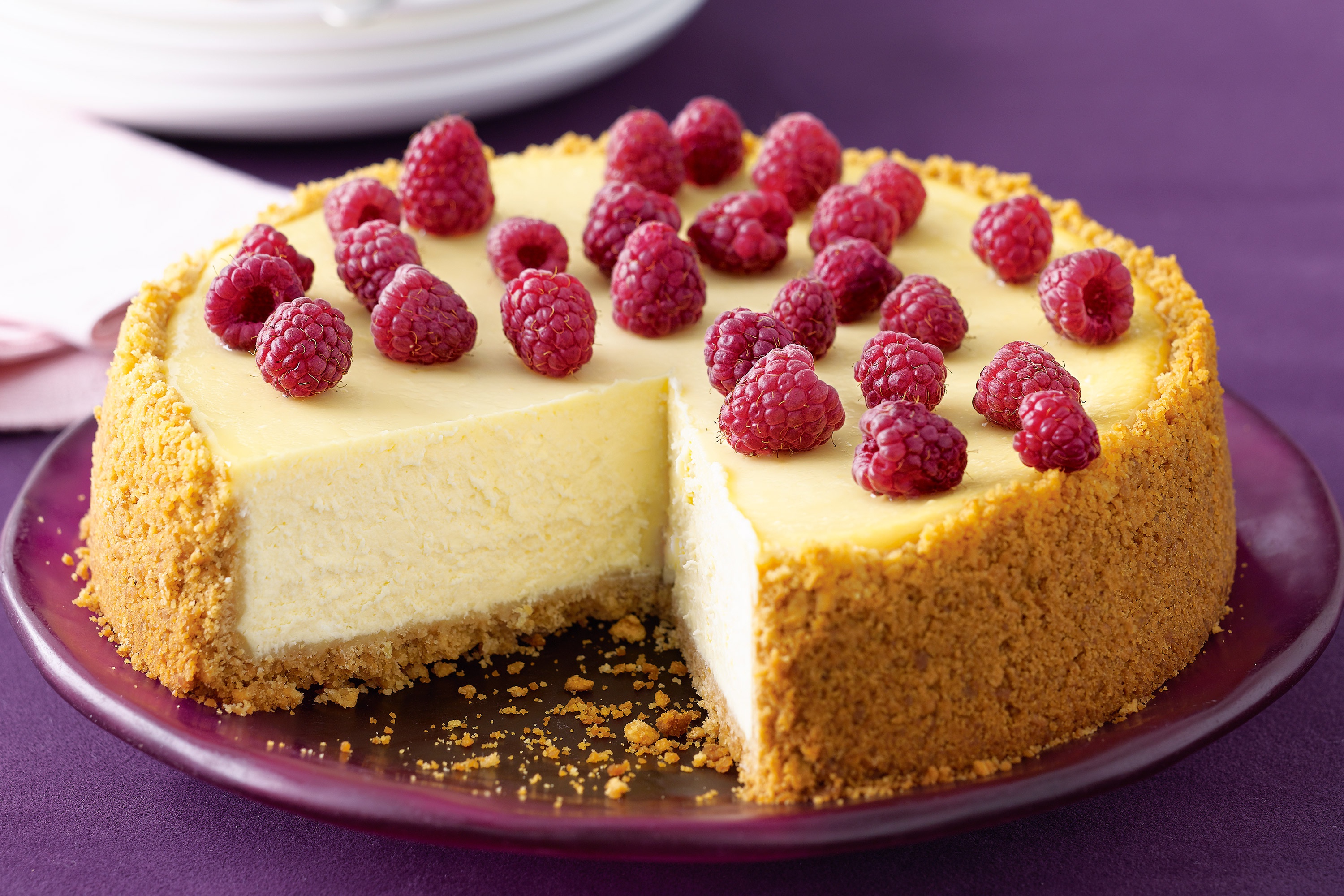 Download wallpaper raspberry, cake, cheesecake, section food in resolution ...