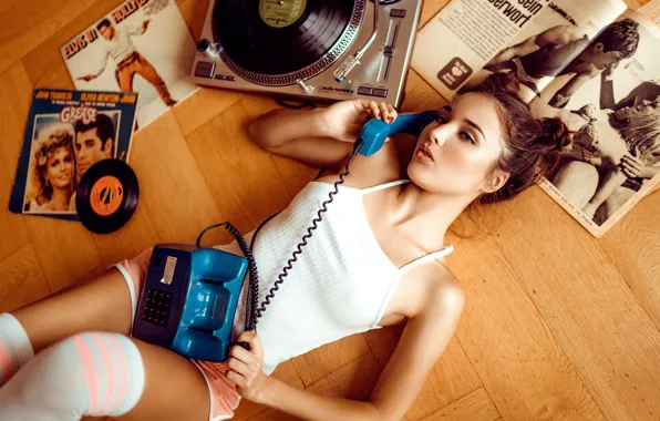 Picture pose, music, mood, model, tube, makeup, Mike, hairstyle, lies, player, shorts, vinyl, phone, brown hair, …