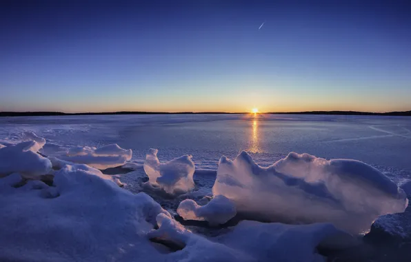 Picture winter, sunset, lake, ice, Finland, Finland, Lake Karijärv The