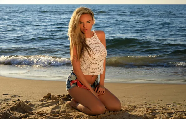 Picture sand, sea, beach, the sun, pose, shorts, makeup, Mike, horizon, hairstyle, blonde, beauty, sitting, sexy, …