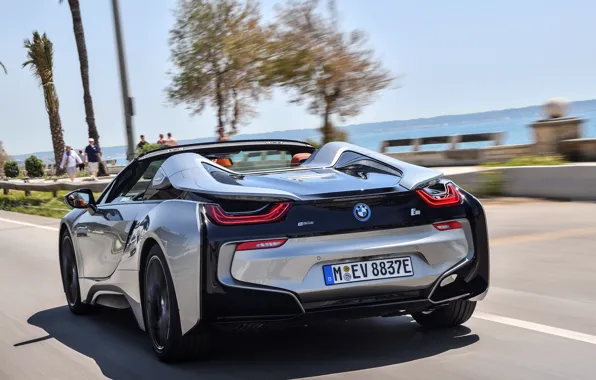 Picture road, the sky, grey, movement, coast, BMW, Roadster, rear view, hybrid, 2018, i8, i8 Roadster
