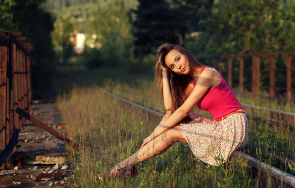 Picture grass, girl, the sun, trees, rails, skirt, makeup, Mike, the fence, hairstyle, shoes, railroad, brown …