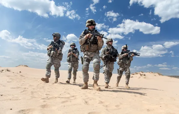 Picture sand, the sky, the sun, clouds, weapons, desert, glasses, soldiers, form, camouflage, equipment, fighters, squad, …