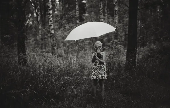Picture umbrella, girl, gas mask, it can rain all the time