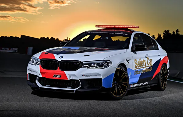 Picture sunset, MotoGP, 2018, flashers, Safety Car, BMW M5