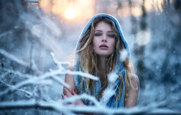 Picture winter, girl, the sun, snow, bokeh, Miki Macovei Come With, Venkara Capris