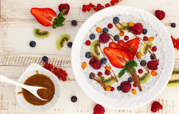 Picture berries, raspberry, Breakfast, kiwi, blueberries, strawberry, fruit, berries, breakfast, porridge, healthy