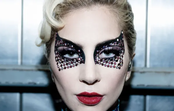 Picture singer, Lady Gaga, shocking
