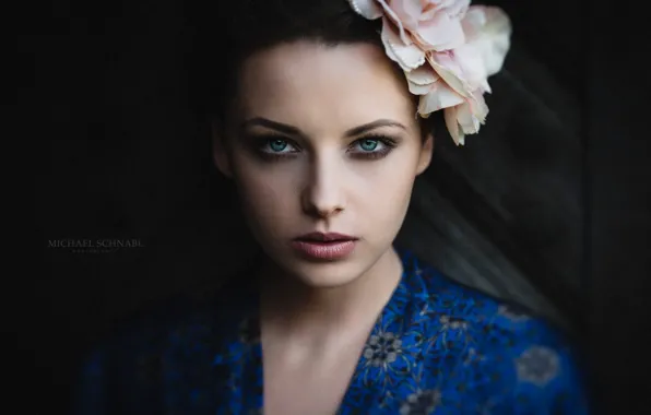 Picture flower, look, face, portrait, makeup, Michael Schnabl, Sara Kralova