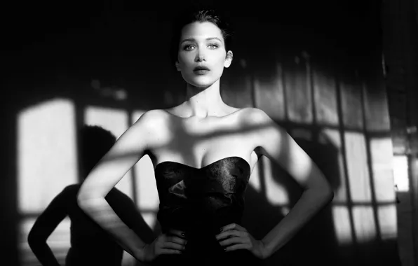 Picture model, black and white, Bella Hadid
