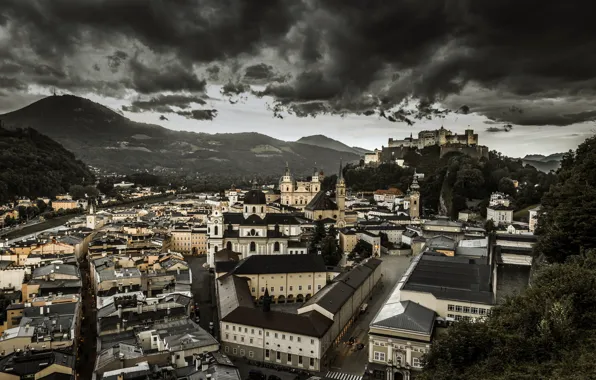 Picture clouds, the city, Salzburg