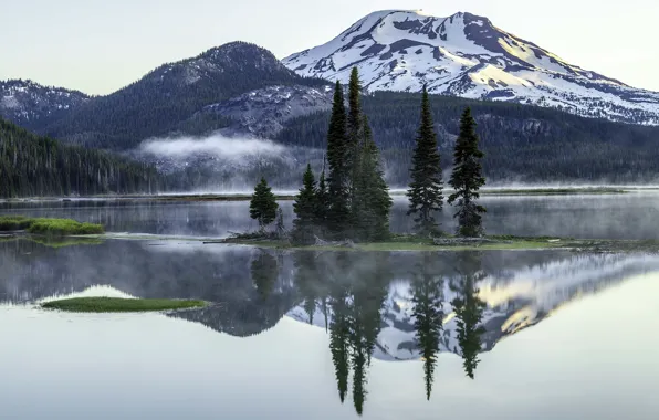 Picture mountains, fog, Lake, Oregon, Sparks Lake