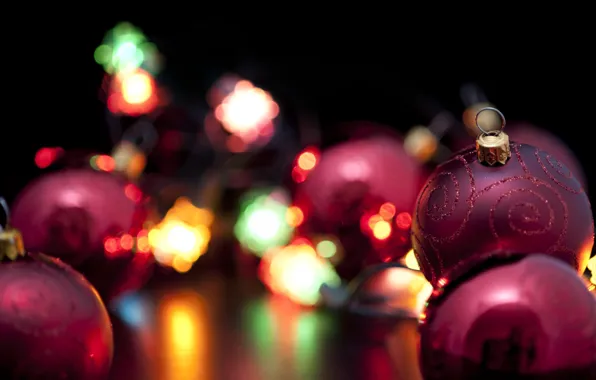 Picture garland, Christmas balls, blur bokeh