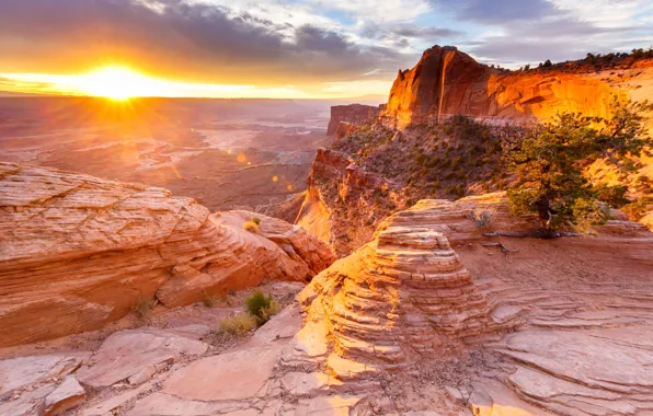 Picture clouds, sunset, mountains, rocks, Utah, USA, Canyonlands, Canyonsland National Park