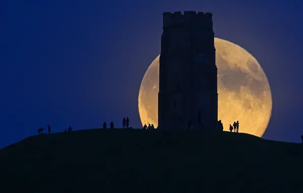 Picture night, England, tower, The moon, silhouette, Somerset, Glastonbury Tor, Hill St. Michael