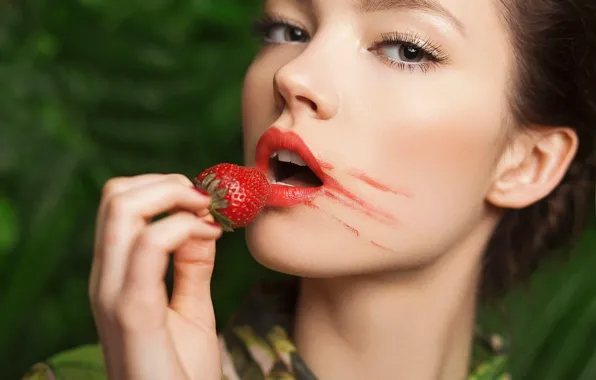 Picture look, girl, brunette, strawberry, berry