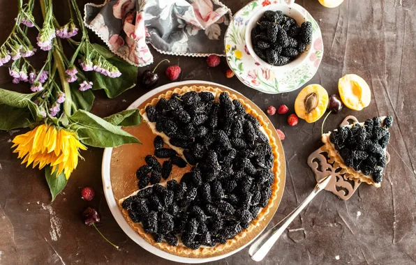 Picture flowers, berries, sunflower, pie, dessert, cakes, sweet, mulberry
