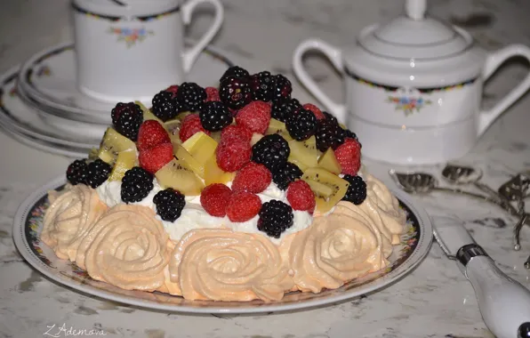 Picture berries, cake, dessert, meringue, Pavlova