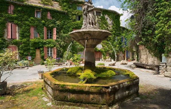 Picture greens, water, the sun, flowers, France, moss, home, yard, fountain, sculpture, Saignon