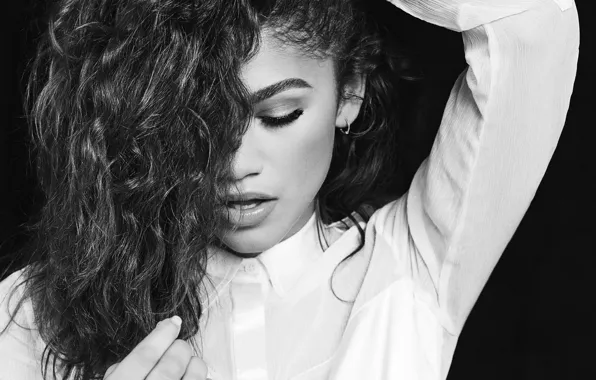 Picture actress, brunette, black and white, singer, curls, Zendaya