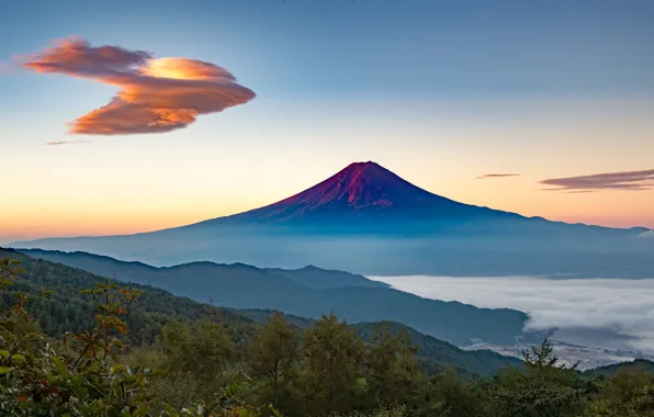 Picture landscape, mountain, the volcano, cloud