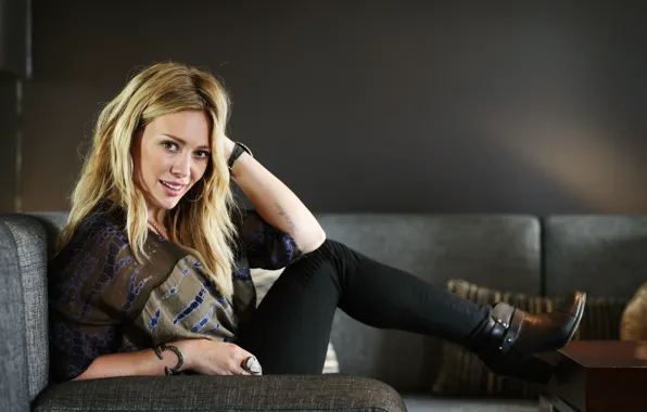 Picture look, girl, pose, actress, tattoo, tattoo, singer, decoration, Hilary Duff, Hilary Duff, sitting, tattoo, hair, …