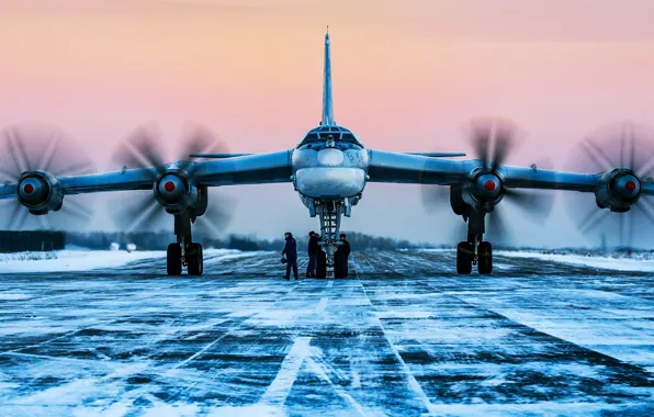 Picture Tupolev, Tu-95MS, Strategic bomber