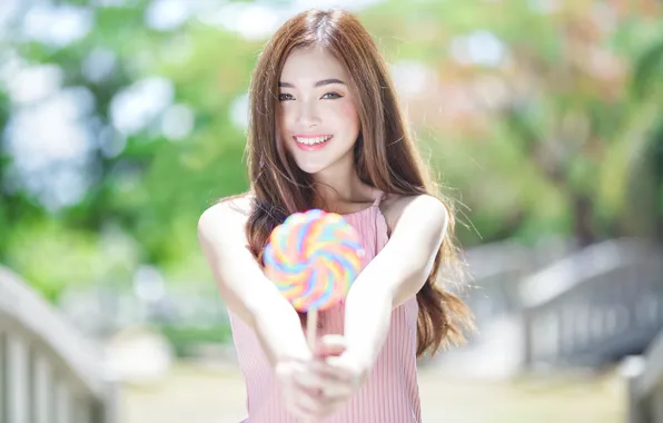Picture girl, smile, mood, Lollipop, Asian, candy, bokeh