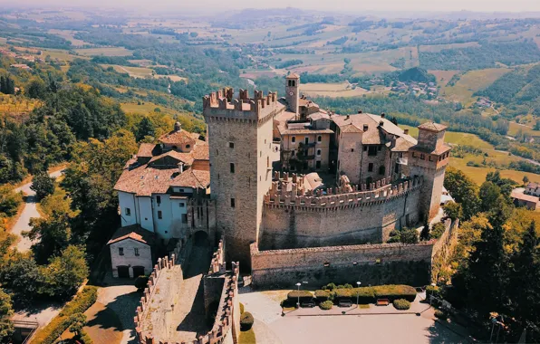 Picture castle, Italy, the hotel, The castle of Vigoleno, Vigoleno