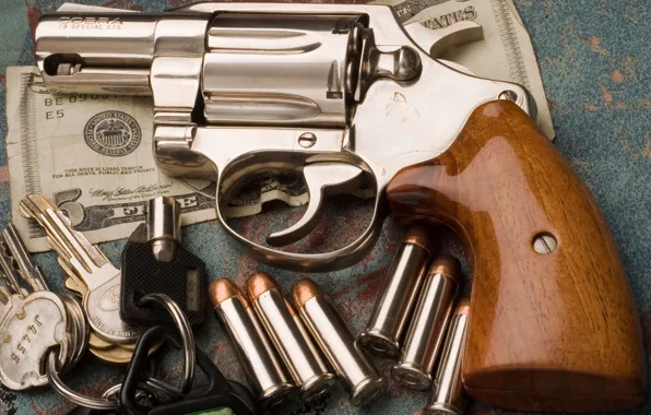 Picture dollars, keys, cartridges, Special, Cobra, Colt, Revolver, .38