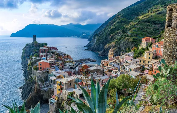 Picture landscape, the city, Italy, Vernazza