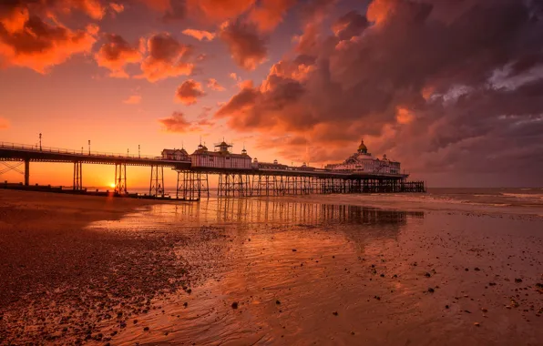 Picture sea, shore, England, the evening, tide, glow, Eastbourne pier