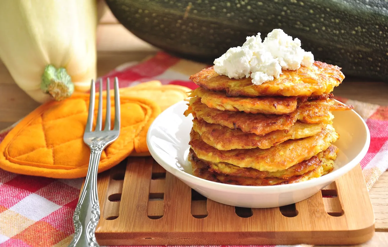 Wallpaper cheese, pancakes, zucchini images for desktop, section еда ...