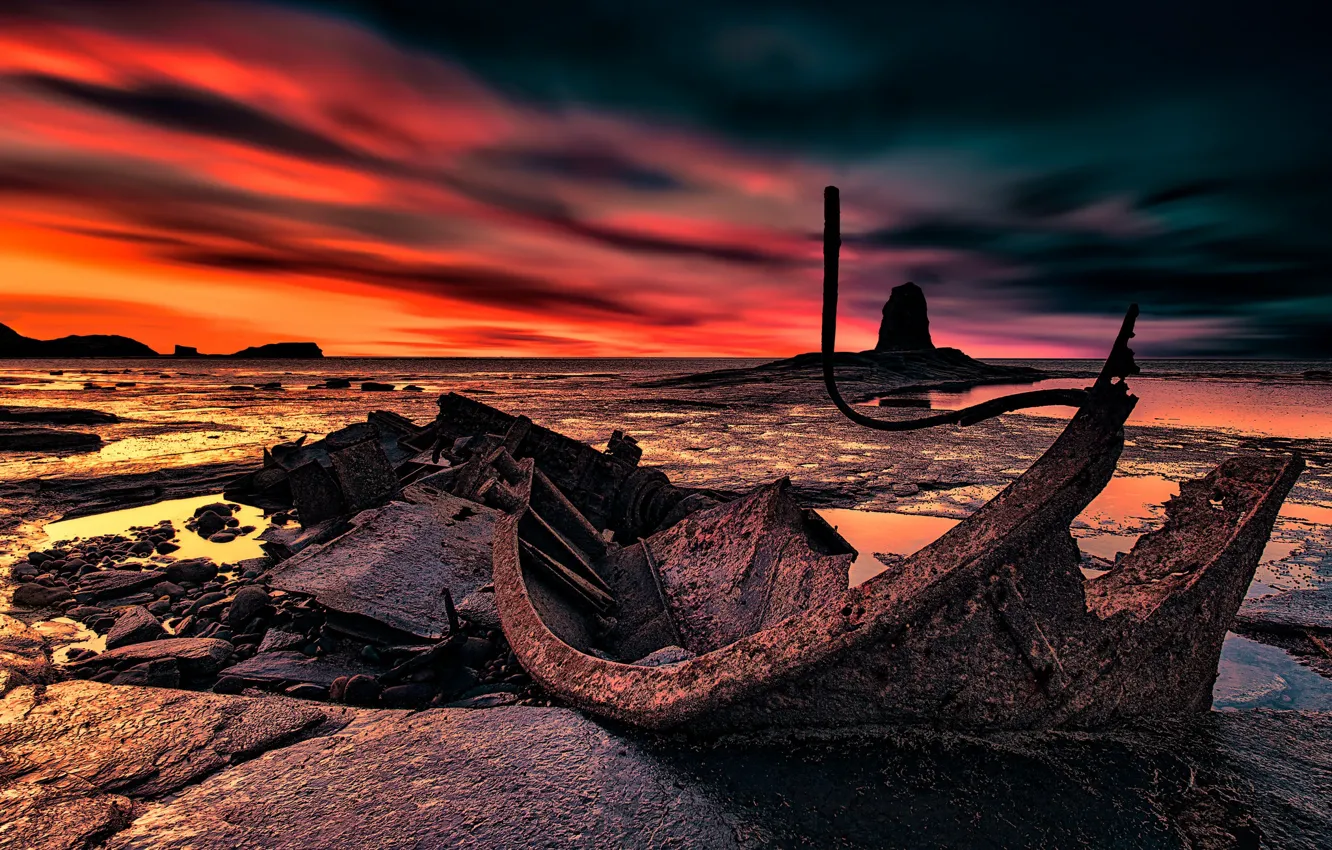 Photo wallpaper sunset, shore, UK, the wreckage of the ship