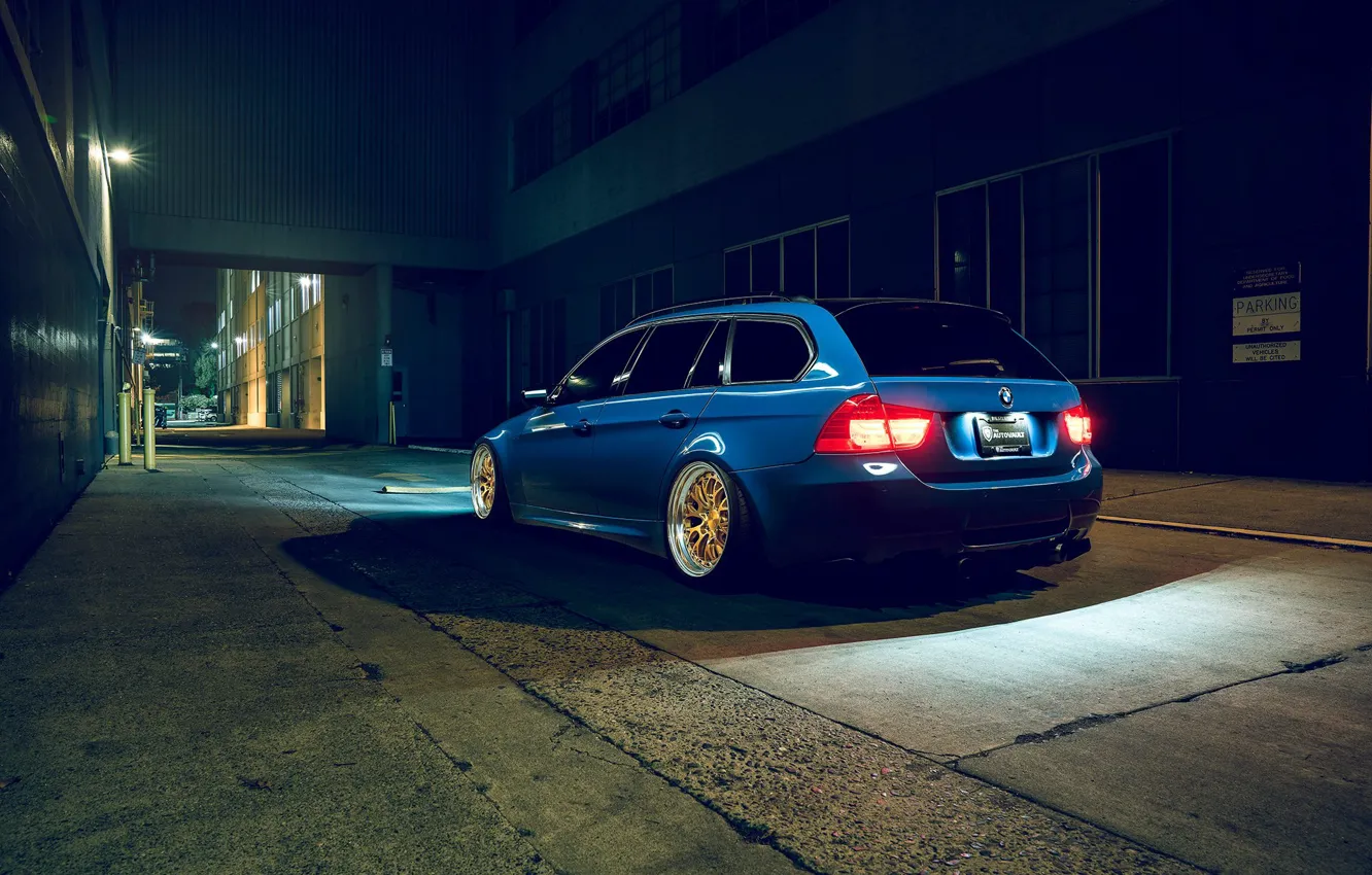 Photo wallpaper BMW, Blue, Stance, Rear, E91, Rotifrom