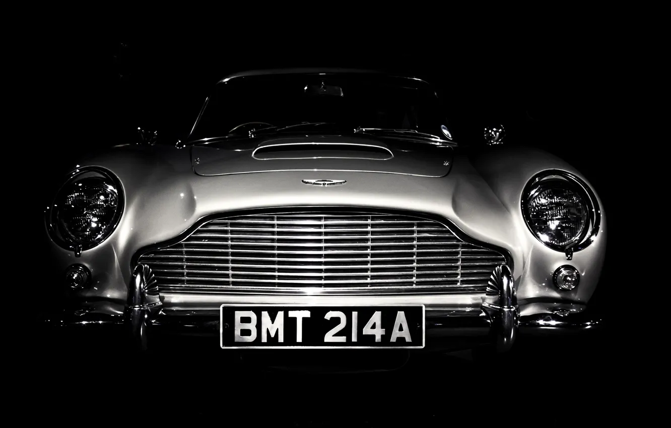 Wallpaper Aston Martin James Bond Db5 Skyfall Images For Desktop Section Aston Martin Download