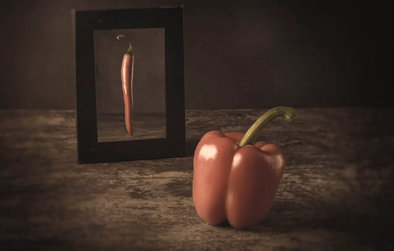 Photo wallpaper dream, reflection, mirror, pepper, paprika