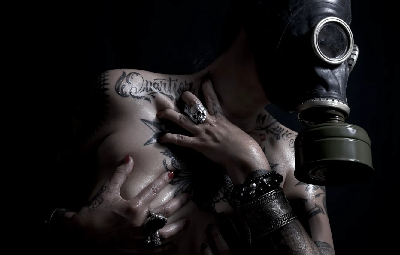 Wallpaper girl, tattoo, gas mask images for desktop, section девушки -  download